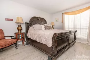 7200 Winery Ln, Charlotte, NC 28227 - Photo 10