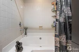 7200 Winery Ln, Charlotte, NC 28227 - Photo 12