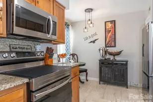 7200 Winery Ln, Charlotte, NC 28227 - Photo 24