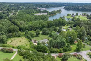 190 Moretz Ct, Hickory, NC 28601 - Photo 16