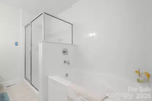 190 Moretz Ct, Hickory, NC 28601 - Photo 34