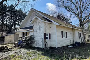 2831 Bettis Rd, Grover, NC 28073 - Photo 32