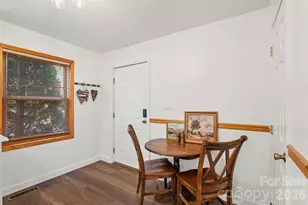 11014 Nc 80 Hwy S, Burnsville, NC 28714 - Photo 10