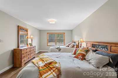 11014 Nc 80 Highway S #2B, Burnsville, NC 28714 - Photo 22