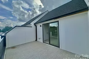 5009 Dutchess Dr, Charlotte, NC 28217 - Photo 2