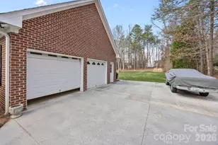 220 St Johns Dr, Salisbury, NC 28144 - Photo 42