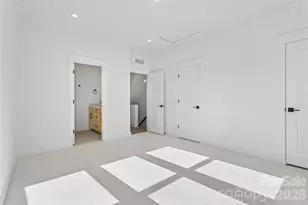 5031 Dutchess Dr, Charlotte, NC 28217 - Photo 6