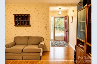 10120 Rockwood Road, Charlotte, NC 28215 - Photo 6