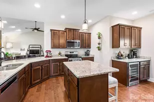 76 Ledgestone Dr, Fairview, NC 28730 - Photo 12