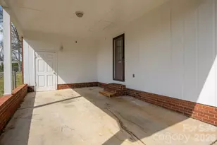 102 Wendover Dr, Lincolnton, NC 28092 - Photo 24