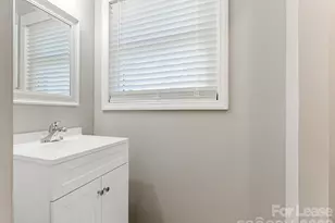 2909 Southwest Blvd, Charlotte, NC 28216 - Photo 14