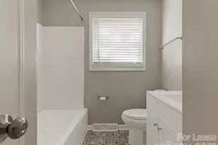 2909 Southwest Blvd, Charlotte, NC 28216 - Photo 10