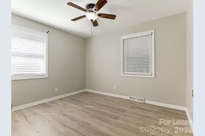 2909 Southwest Boulevard, Charlotte, NC 28216 - Photo 12