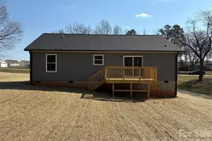 326 S Greenbriar Rd, Statesville, NC 28625 - Photo 16