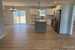 326 S Greenbriar Rd, Statesville, NC 28625 - Photo 12