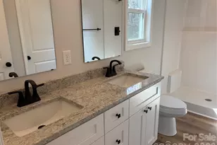 326 S Greenbriar Rd, Statesville, NC 28625 - Photo 6