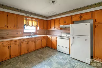 3211 Old Camden Road, Monroe, NC 28110 - Photo 16