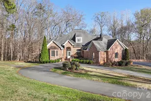 12711 Moores Chapel Rd, Charlotte, NC 28214 - Photo 2