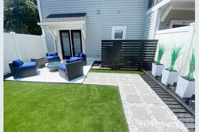 446 W Worthington Avenue, Charlotte, NC 28203 - Photo 16