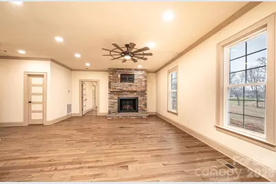 1610 Summerlin Place, Newton, NC 28658 - Photo 22