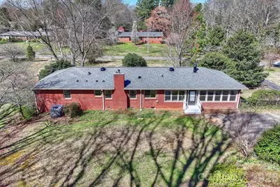 9436 Glen Brook Drive, Charlotte, NC 28215 - Photo 36
