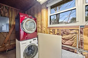 9436 Glen Brook Dr, Charlotte, NC 28215 - Photo 28