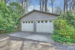 9436 Glen Brook Dr, Charlotte, NC 28215 - Photo 34