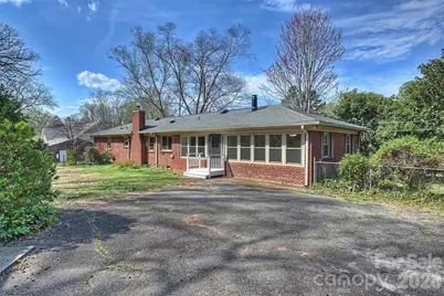 9436 Glen Brook Drive, Charlotte, NC 28215 - Photo 32