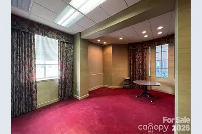 39 2nd Street NW, Hickory, NC 28601 - Photo 6