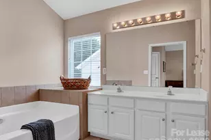 1401 Hammond Dr, Matthews, NC 28104 - Photo 26