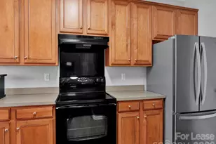 1401 Hammond Dr, Matthews, NC 28104 - Photo 18