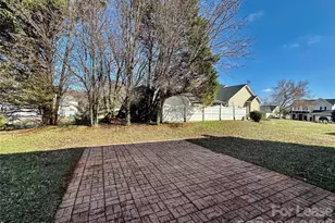 5787 Dove Point Dr SW, Concord, NC 28025 - Photo 2