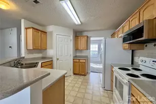 5787 Dove Point Dr SW, Concord, NC 28025 - Photo 10