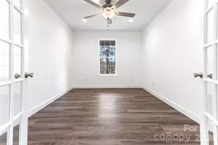 690 Settlers Trl, Mars Hill, NC 28754 - Photo 26