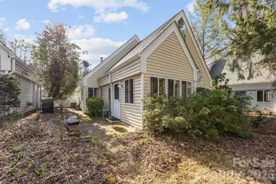 11 Stuart Circle, Asheville, NC 28804 - Photo 4