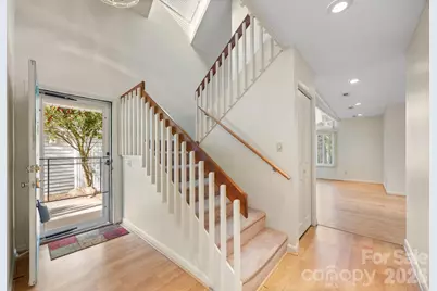 11 Stuart Circle, Asheville, NC 28804 - Photo 6