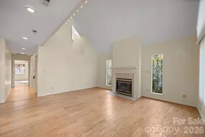 11 Stuart Circle, Asheville, NC 28804 - Photo 8