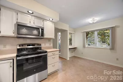 11 Stuart Circle, Asheville, NC 28804 - Photo 14