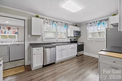 2984 Shady Lane, Charlotte, NC 28208 - Photo 12