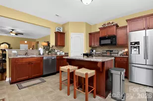 3217 Thorpe Ln, Clover, SC 29710 - Photo 12