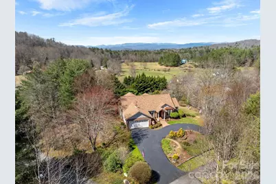 17 Ashton Forest Court, Hendersonville, NC 28739 - Photo 2