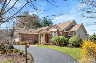 17 Ashton Forest Ct, Hendersonville, NC 28739 - Photo 6