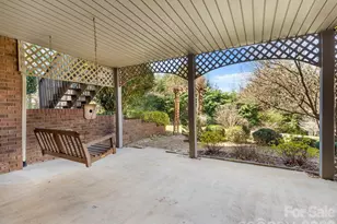 17 Ashton Forest Ct, Hendersonville, NC 28739 - Photo 36