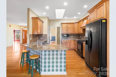 17 Ashton Forest Court, Hendersonville, NC 28739 - Photo 14