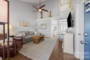 6031 Cougar Ln, Charlotte, NC 28269 - Photo 10