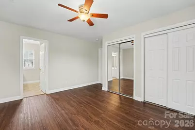 4718 Eastwycke Place Drive, Charlotte, NC 28215 - Photo 10