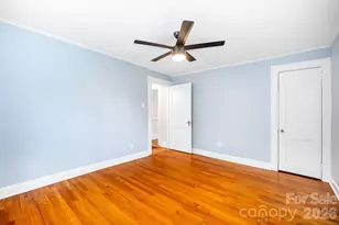 900 Sweetbriar St, Charlotte, NC 28205 - Photo 22