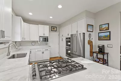 103 Bellshire Drive, Flat Rock, NC 28731 - Photo 18