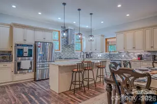 1416 Southpointe Dr, Morganton, NC 28655 - Photo 8