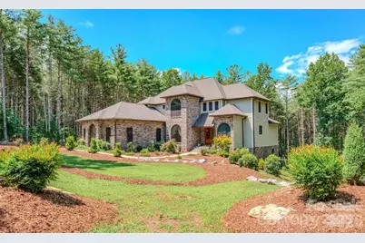 1416 Southpointe Drive #67, Morganton, NC 28655 - Photo 1